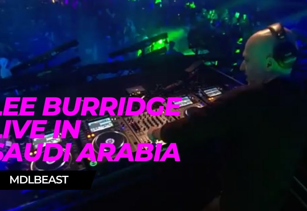 Lee Burridge live at The Den 2